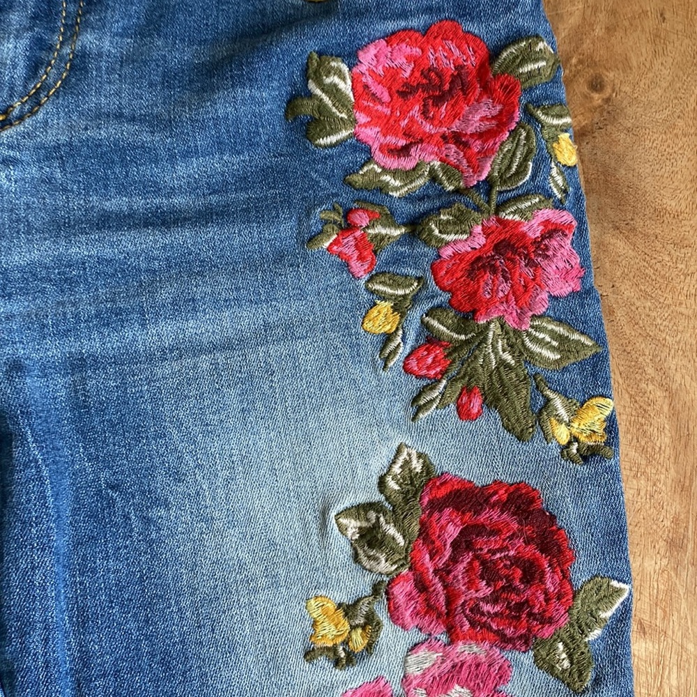 INC International Concepts Blue Skinny Jeans with Red & Pink Floral Embroidery - Picture 3 of 16